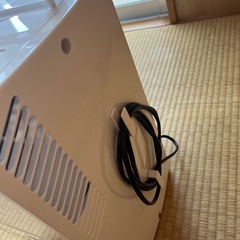 アイリスオーヤマ　除湿機の画像