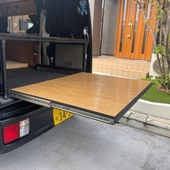 ロック機能付きスライドーレル搭載の釣り用棚一式の画像