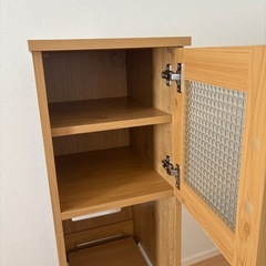 小さな食器棚（キッチンのちょっとしたスペースに）の画像