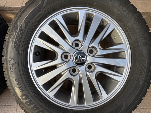 【中古品】トヨタ純正 80 ヴォクシー ノア　　エスクァィア用 アルミとヨコハマ アイスガード iG60 195/65R15   4本