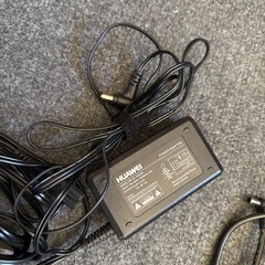 ACアダプター4つの画像