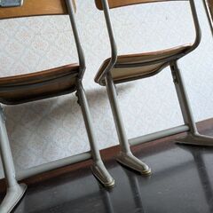 学校イスの画像