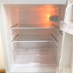 ss7984　 ニトリ 冷蔵庫 106L NTR-106WH ホワイト 2ドア 右開き グラシア 単身向け 一人暮らし 冷凍冷蔵庫 冷凍庫 白 引き出し式冷凍庫 コンパクト 冷蔵庫 中古の画像