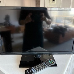 パナソニック 24V型 液晶 テレビ ビエラ TH-24D320 ハイビジョンの画像