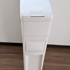 2段ゴミ箱の画像