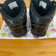 PARK AVENUE ブラック ハイカット 22.0cmの画像