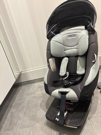 Aprica チャイルドシート　クルリラ