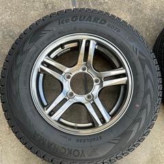 ジムニー純正ホイール付スタッドレス、イボ残美品の画像