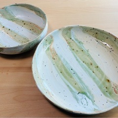 大皿2枚　　未使用品
の画像