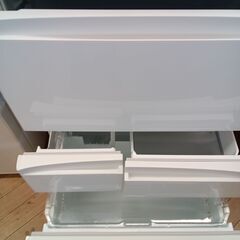 ★リユースのサカイつくば店★TK7416 TOSHIBA 冷蔵庫 GR-U550FK 551L 23年製 動作確認／クリーニング済み　【リユースのサカイつくば店】 の画像