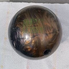 ボーリングボール（STORM）の画像