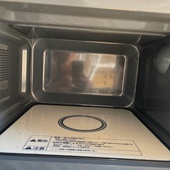 2022年 YAMAZEN 電子レンジ YRL-F180 ヘルツフリー フラットの画像