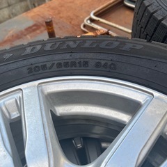 ダンロップ スタッドレスDUFACTホイール付きの画像