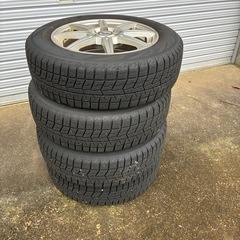 スズキスイフトスタッドレスタイヤ
の画像