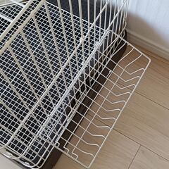 ケージセット　食器、水飲み器、おまけ付の画像