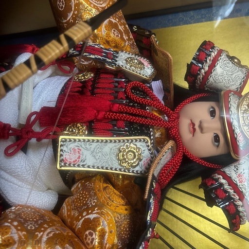 五月人形 武士の鎧 ガラスケース付き 45㎝23㎝29㎝