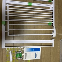 カトージ ベビーゲート ホワイトの画像