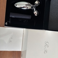 値下げしました【中古・美品】リファカラット（箱付）の画像