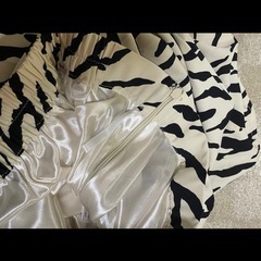 【定価4290円】ゼブラ柄　ロングフレアスカートカジュアルの画像