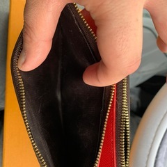 人気の財布の画像