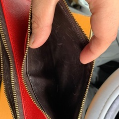 人気の財布の画像