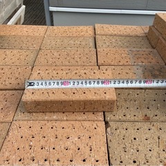 ①レンガ　煉瓦　ブロック　インターロッキングの画像