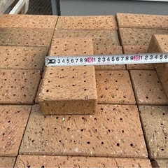 ①レンガ　煉瓦　ブロック　インターロッキングの画像