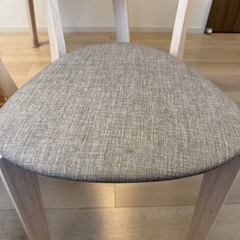 2人用ダイニングテーブルセットの画像