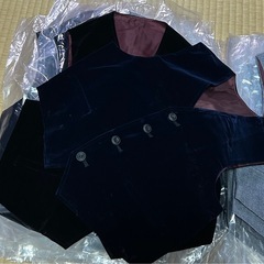 子供用ベスト40枚
の画像