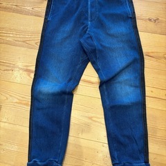 男児ズボン130 3本
の画像