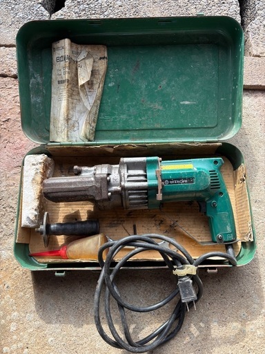 日立　　鉄筋カッター