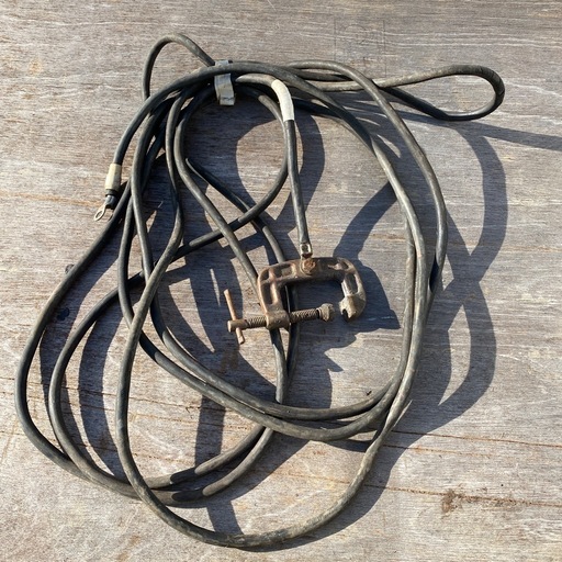 溶接アースケーブル