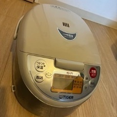タイガー　炊飯器　5.5合の画像