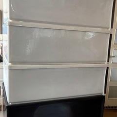 押入収納ケース　4個セットの画像