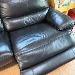 ニトリ 3P ｼﾞｬﾌｧｰ 左電動 本革(牛革)  USB BK の画像