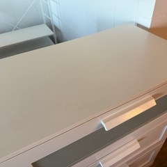 【美品】IKEAのBRIMNESシリーズチェストの画像