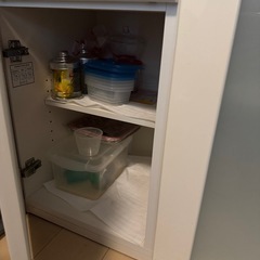 ニトリの食器棚の画像