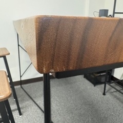 【美品】天然木製カウンターテーブル（椅子4脚プレゼント）の画像