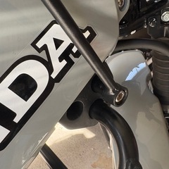 Bruce＆Shark(ブルース・サメ)CT125 センターキャリアの画像