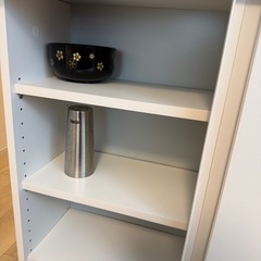 収納棚の画像