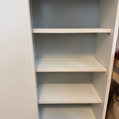 収納棚の画像