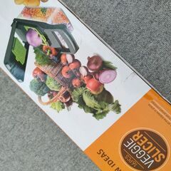 野菜スライサー　16種類アタッチメント　新品未開封の画像