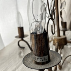 アンティーク調4灯シャンデリア 照明器具の画像