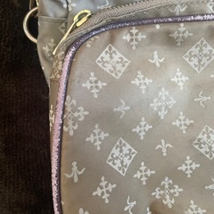 ラシット  ショルダーバッグの画像