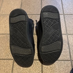 あゆみ　大きく開く防寒靴　の画像