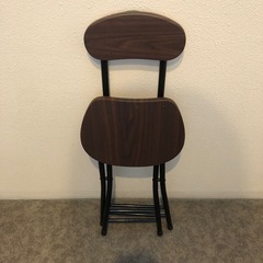 アイアン折りたたみカウンターチェア 背もたれ付き フットレスト付き カウンターチェア バーチェア カフェバーチェア コーヒーハウス ダイニングチェア 軽量 安定感　ブラウンの画像