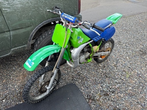 kawasaki kx80 2スト