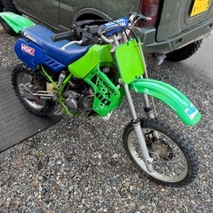 kawasaki kx80 2ストの画像