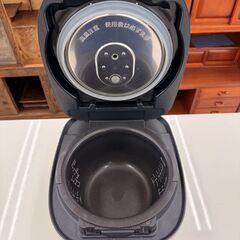 【ドリーム尾浜店】5.5合炊き 圧力IHジャー炊飯器 2024年製　 高さ(H)21.6×幅 (W)25.1× 奥行(D)30.2(cm)の画像