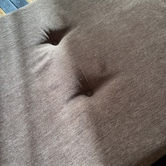 黒クッションの画像